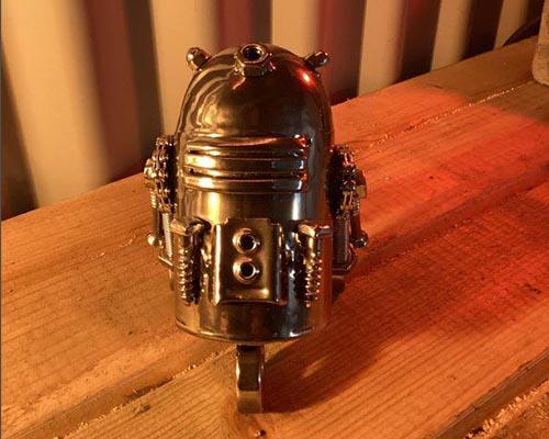 R2D2
